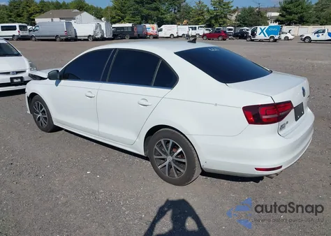 2018 Volkswagen Jetta Se/Wolfsburg из США, поврежденный, VIN 3VWDB7AJ5JM214277
